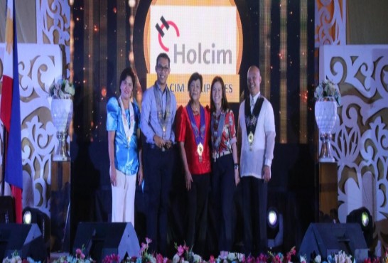 Holcim Helps CSR 2020-Bravo Filipino