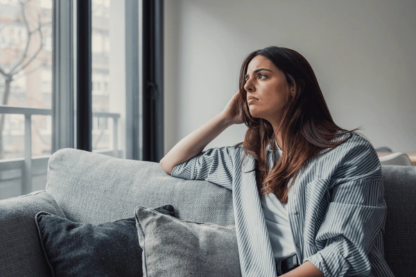 How to Manage Mood Swings and Be a Happier Person to Live With